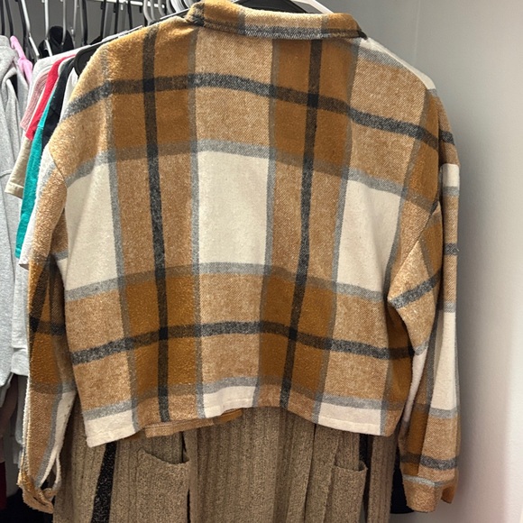 Plaid Tan and Cream Women's Jacket - Picture 5 of 6